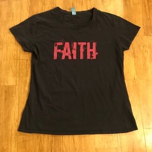 Women’s T-shirt XL